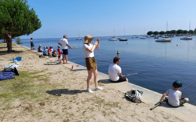 Cet été, découvrez la pêche avec notre moniteur à Carcans !