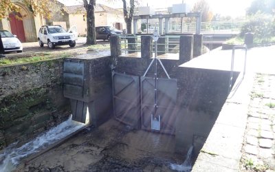 Aménagements des ouvrages à marée sur les rivières Saucats et Eau Blanche