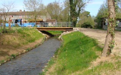 Le canal des Moulins ouvre la voie sur le bassin versant de la Livenne